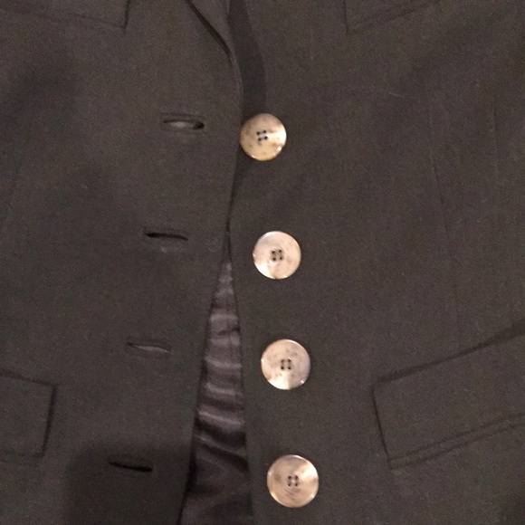 Blazer - Picture 3 of 3
